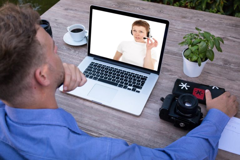 Haz Crecer Tu Negocio y Consigue Mas Clientes Con El Primer Creador De Video Inteligente